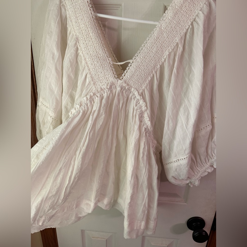 Bohme Cream Lace V-Neck Blouse